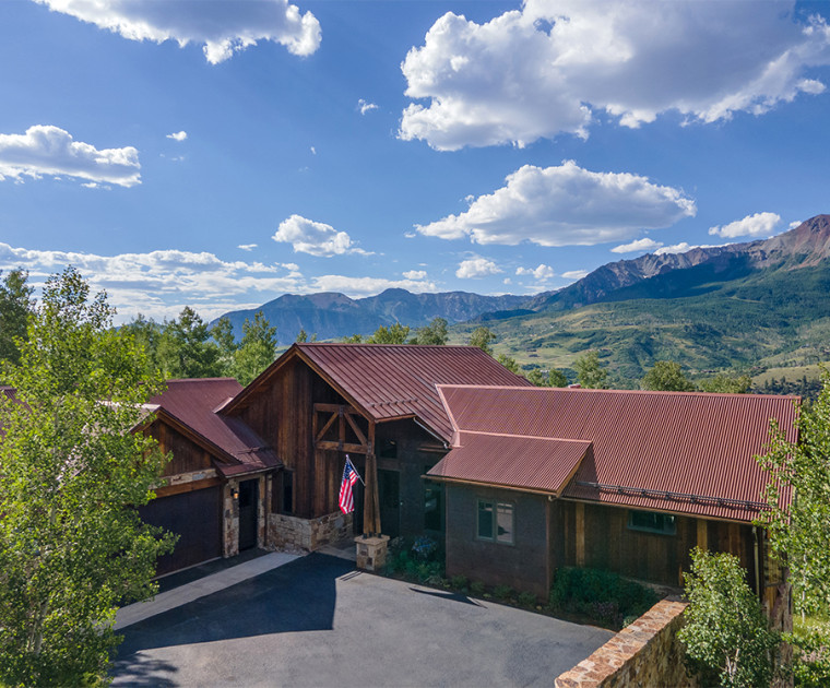A BEARY GOODLIFE Mountain Village Vacation Rental Featured