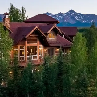 telluride snowdrift chalet exterior