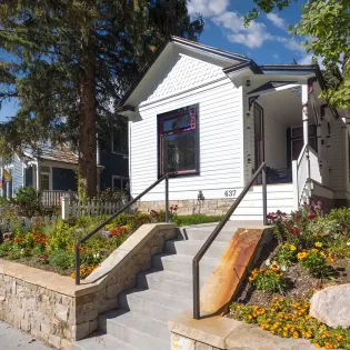 1.0 telluride magic on main exterior