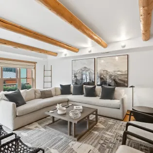 1.01 heritage penthouse telluride living room