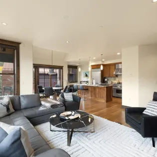 1.04 telluride on trails edge living room