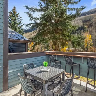 1.07 telluride seven summits patio