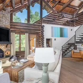 1.4 slopeside chateau telluride  living room3