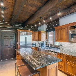 1.6 slopeside chateau telluride kitchen