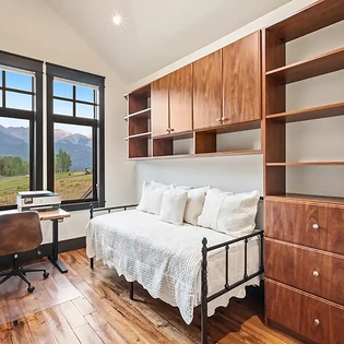 10 between the peaks mountain village office