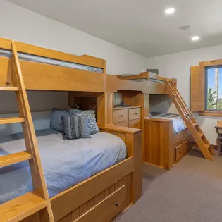 10.0 telluride stone timber bunk room two