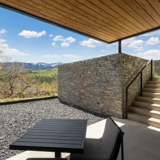 10.009 telluride the lookout patio