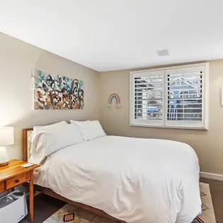 10.01 guest bedroom one ajax telluride   11 