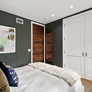 10.1 north aspen telluride guest bedroom1 1