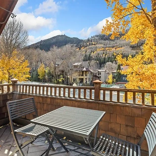 10.2 gold belt telluride patio