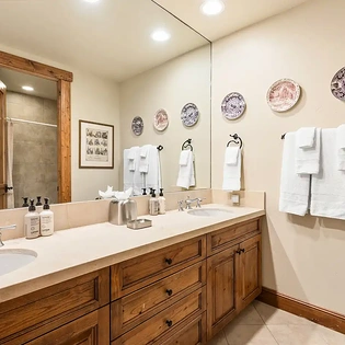 10.2 tristant 115 mountain village guest suite3 3