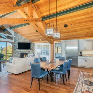 10.3 telluride celestial peaks apartment living area