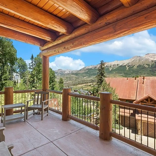 10.4 tristant 115 mountain village guest suite3 deck