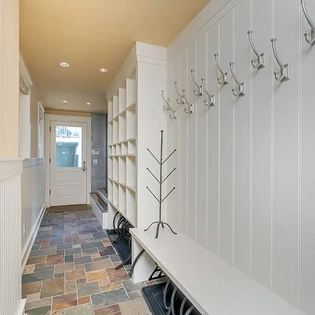 11.0 telluride pacific house ski mud room