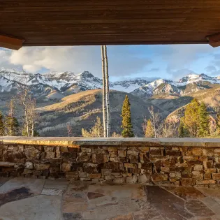 11.01 telluride spirits ridge deck view