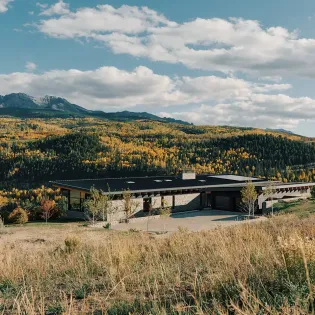 11.01 telluride the lookout exterior