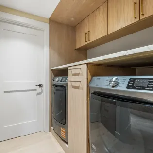 11.02 telluride seven summits lower washer dryer