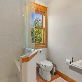 11.03 telluride golden knoll guest suite two
