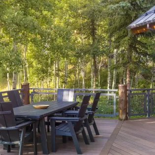 11.04 slopeside chateau telluride deck 