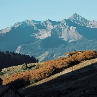 11.04 telluride the lookout exterior