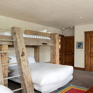 hilltop hideaway mountain village bunk room