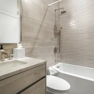 11.4 first chair oak telluride guest suite bath3 1