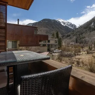 12 balcony modern willow telluride  2 