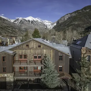 12.0 telluride ore light loft parking 