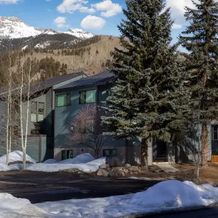 12.005 telluride seven summits exterior