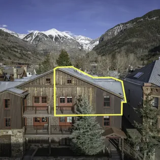 12.01 telluride ore light loft parking 