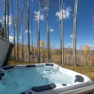 13.01 telluride the summit hot tub 
