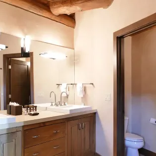 13.03 telluride alpen ridge first floor guest room 2 bath c