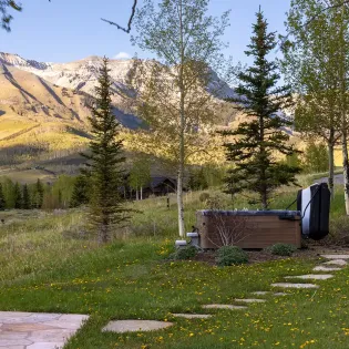 13.03 telluride knolltop retreat patio