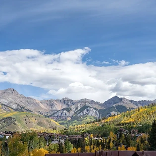 14 tristant 115 mountain village view2