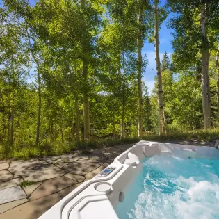 14.0 telluride golden knoll hot tub 