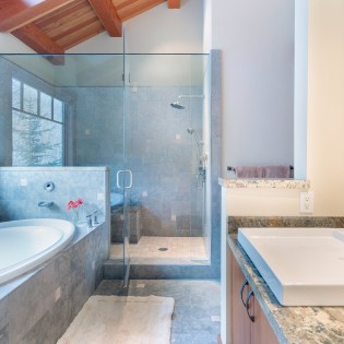 Telluride Grand Vista West Master Bathroom