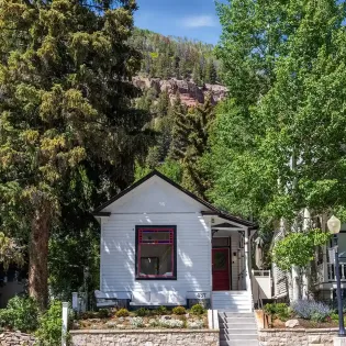 15.0 telluride magic on main exterior 