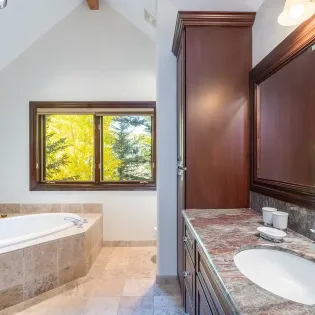 16.2 evergreen telluride upstairs jr ensuite