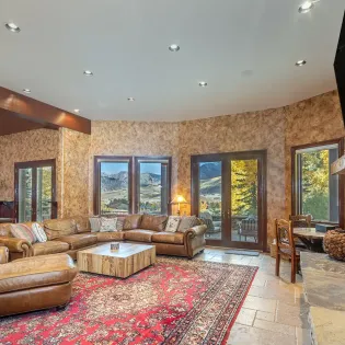 18.0 evergreen telluride downstairs family room