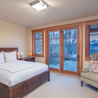 Telluride Grand Vista Downstairs Queen Guest Bedroom