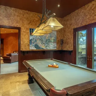 19.0 evergreen telluride pool table