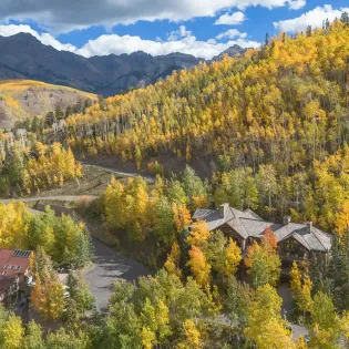 19.02 telluride saison cinq exterior 