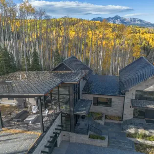 19.04 telluride the summit patio 