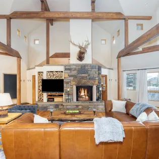 2.0 mountain village vacation rental satisfaction living room4