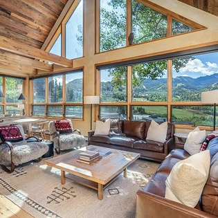 2.0 solstice ridge telluride living room3