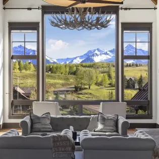 2.01 telluride knolltop retreat living room