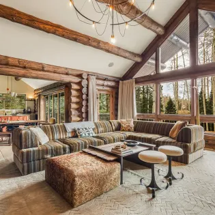 2.01 telluride peaceful easy feeling living room 