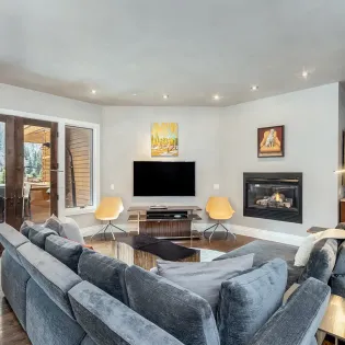 2.02 living room modern willow telluride  14 