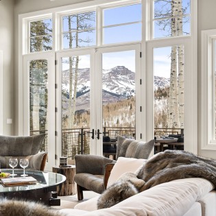 fire and ice mountain village vacation rental living room