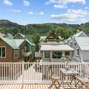 2.05 first light telluride living room deck1